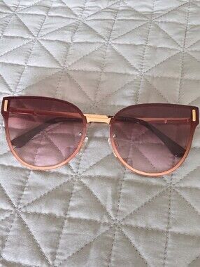 Vince Camuto Rose Gold Frame Pink Lens Women's Sunglasses